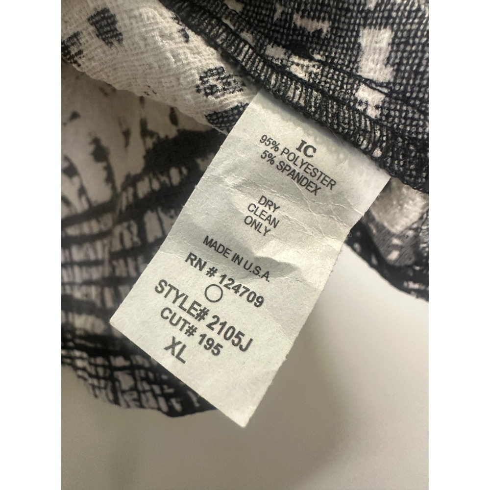 IC by Connie K Abstract Grid Button Jacket Topper Black White XL Abstract *Flaw - Picture 13 of 15
